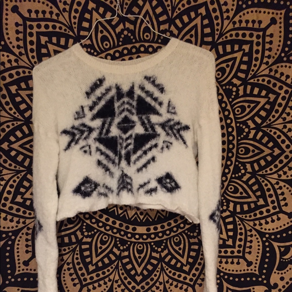 Hollister sweater